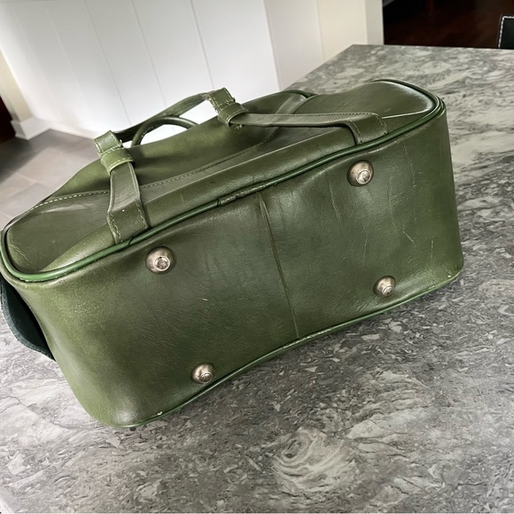 Rich green vintage weekender bag— so cool! - Picture 5 of 13